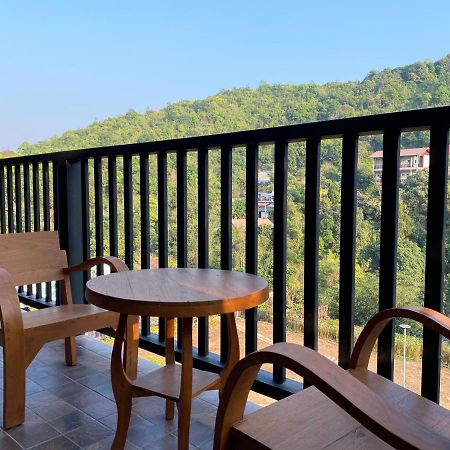 Pilokmyhome ที่พักเหมืองปิล็อก บ้านอีต่อง Ban Pilok Khi Buitenkant foto